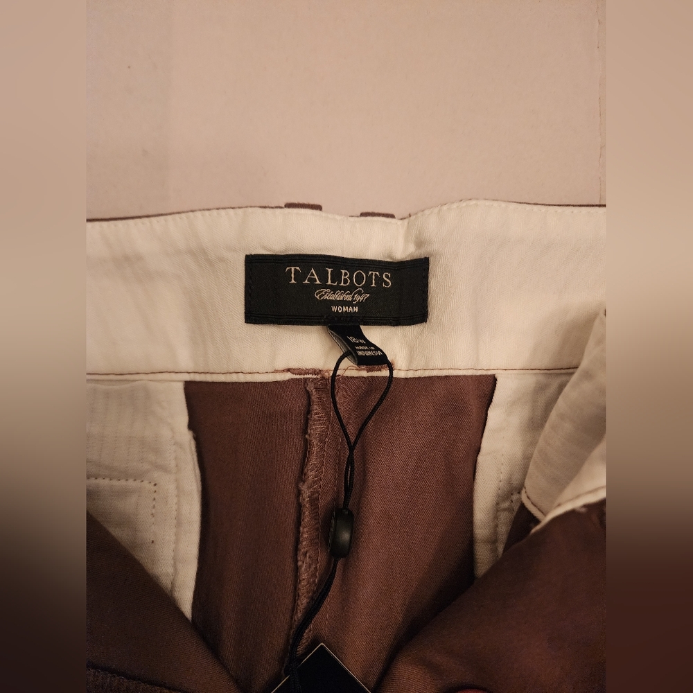 Talbots Shorts - Picture 3 of 6